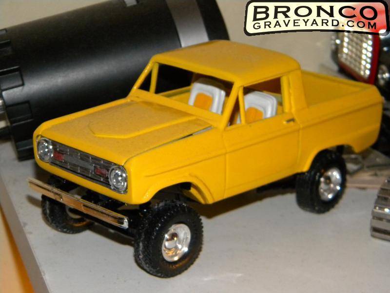 Ford bronco plastic model #7